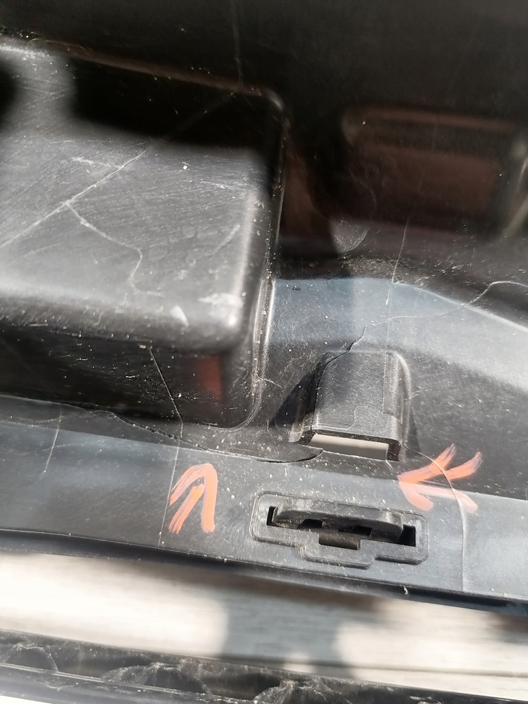 фото №8, Bmw x1 жалюзи впуск воздуха 5a11306