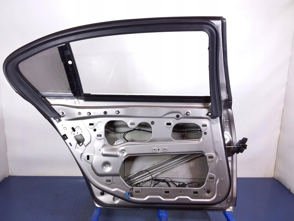 фото №7, Bmw 7 f02 дверь задняя левая a72