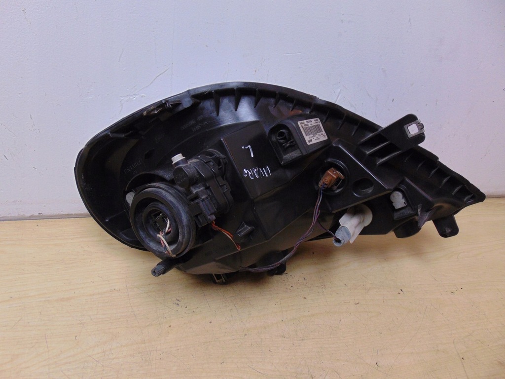 фото №10, Лампа левая перед opel vivaro lift 2006- europa