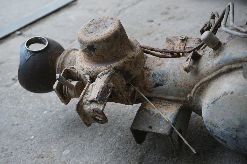 фото №13, Suzuki jimny корпус балка мосту міст передній міст перед 1,3 16v europa