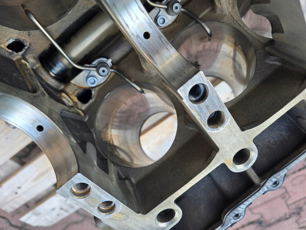 Купити Двигун блок audi a6 c7 a7 3.0 tdi bi-tdi cvu cgq 059011fl