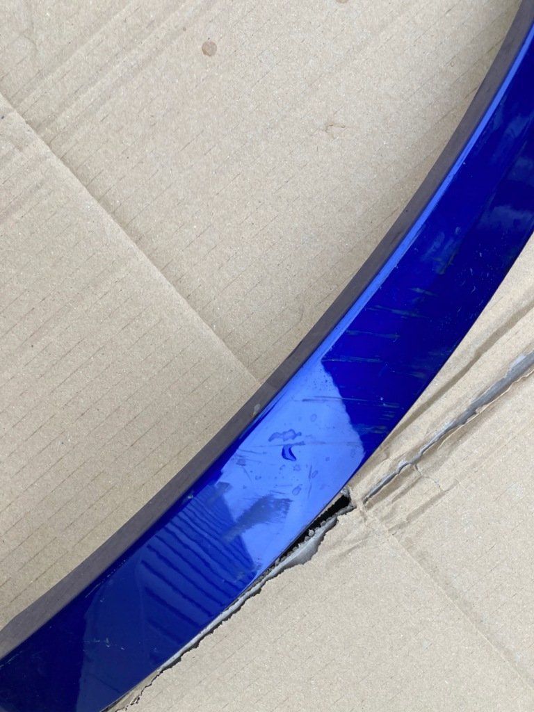 Vw touareg iii молдинг na крыло правый передний orgi. Недорого