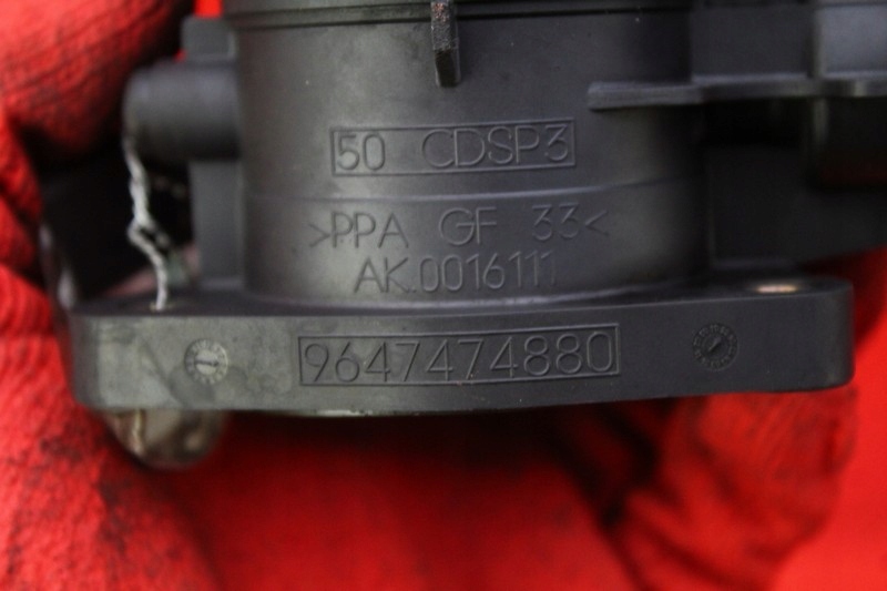 фото №8, Дроссельная заслонка 9647474880 citroen c5 1 i 2.0 hdi 136 km lift 04-08