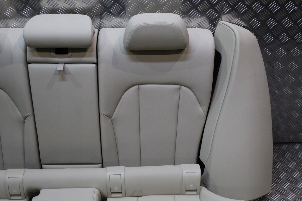 фото №10, Bmw 3 g20 sport оббивка сидіння заднє сидіння обшивки