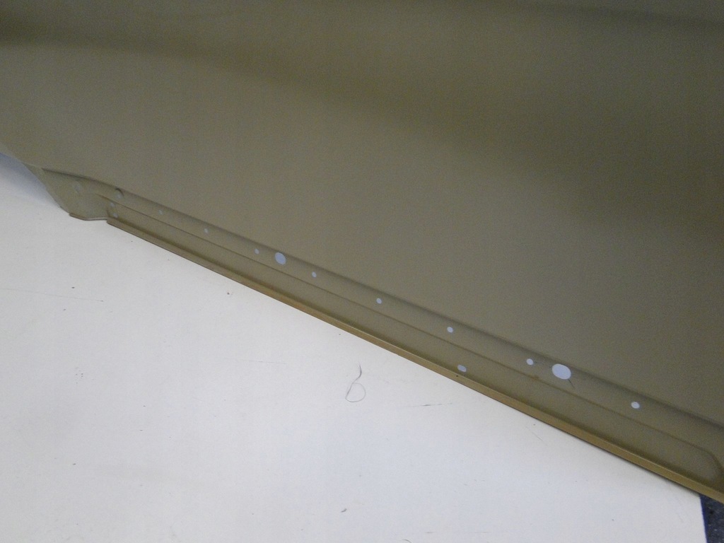 фото №9, Mercedes sprinter 910 крыло задний левый стена