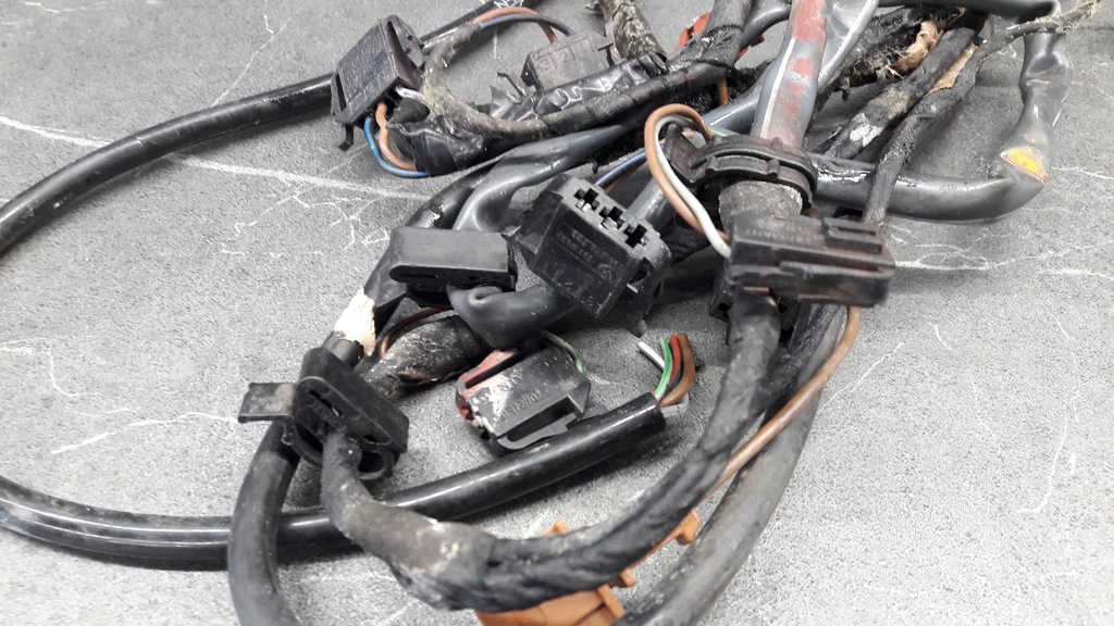 фото №6, Електропроводка кришки багажника vw vento
