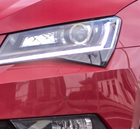 фото №8, Заглушка розпилювача skoda superb 3 кольори