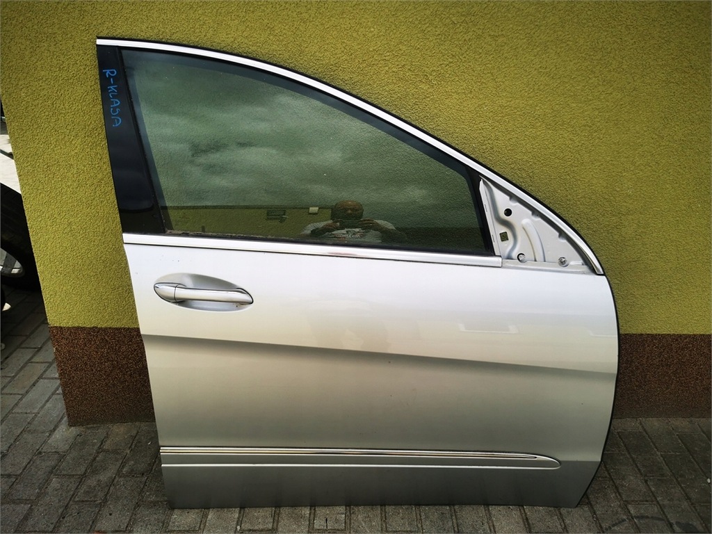 фото №1, Mercedes r-klasa w251 дверь правое перед europa