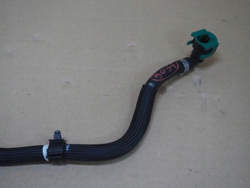 Труба пабтрубок  шланг топлива alfa romeo stelvio 2.2 d Цена