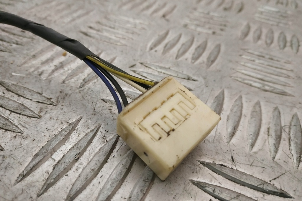 фото №7, Зеркало левая chrysler pt cruiser pt_ e11015482 2.2l дизель 89kw 2004