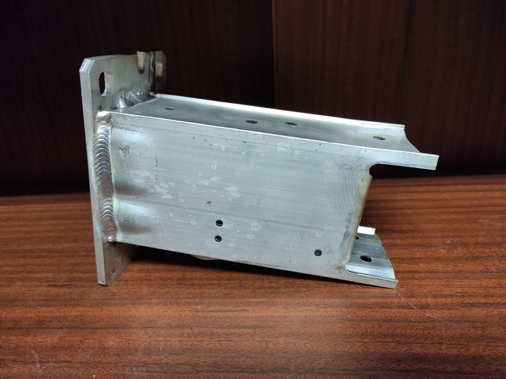 фото №7, Кронштейн бампера правий перед audi a4 b8 a5 b8 зона деформації 8k0807134c