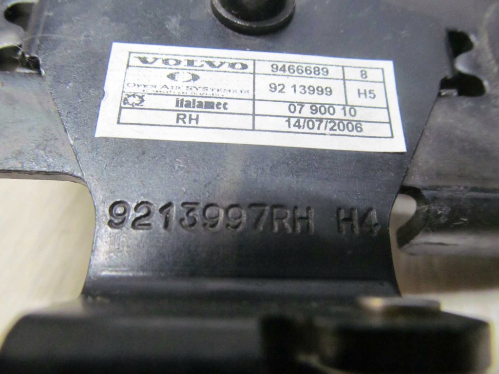 фото №6, Volvo c70 06-13 замок засувка дах правий 9466689