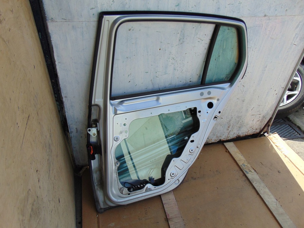 фото №12, Дверь правый задняя volkswagen vw golf vi hb la7w