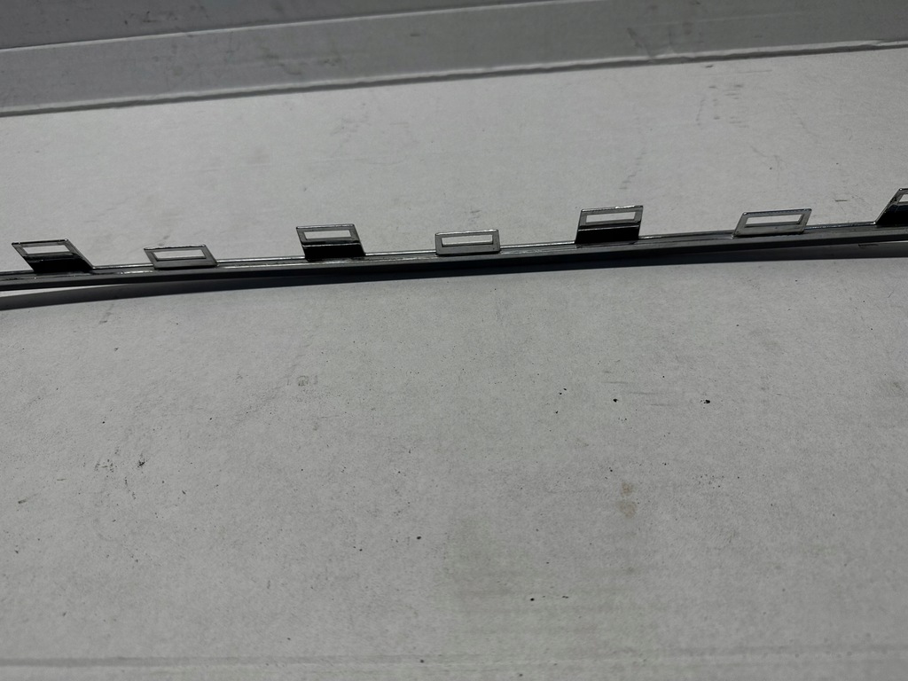 фото №9, Хром решетка et76-17k946 ford transit courier