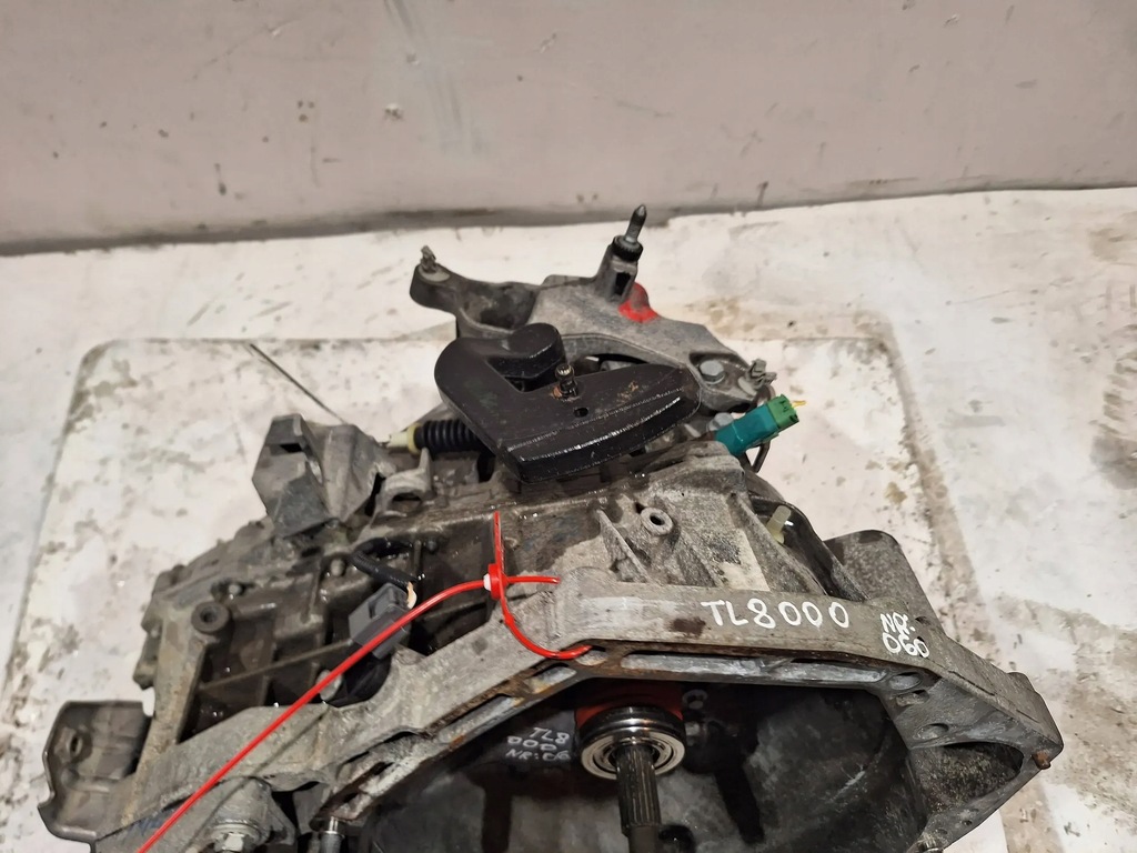 фото №10, Коробка передач передач tl8000 dacia duster 1.5 dci 4x4 10-