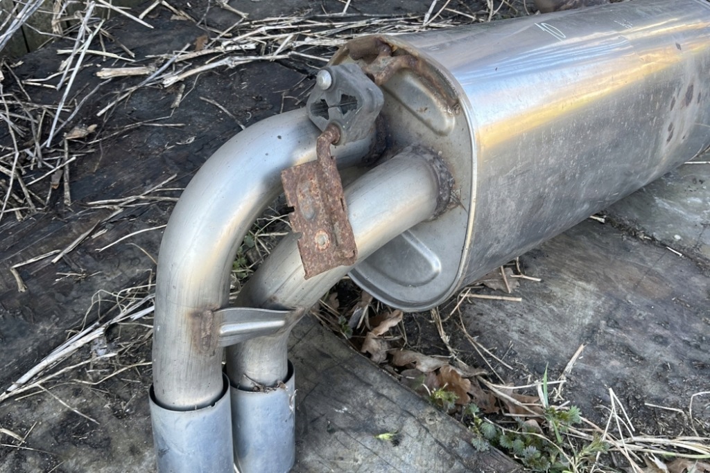 фото №9, Гасник bmw 4 gran coupe f36 8518465 3.0l дизель 230kw 2015