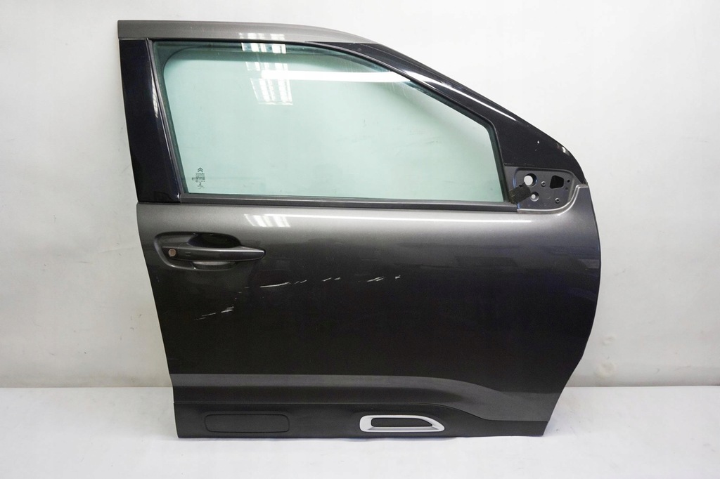 фото №1, Дверь правое передние citroen c4 cactus lift