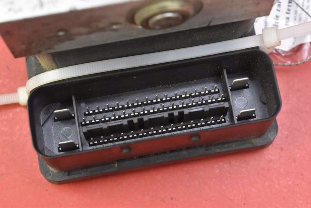 фото №10, Насос abs 3m51-2c405-af ford focus c-max mk1 1 i 1.8 16v 125 km 03-07