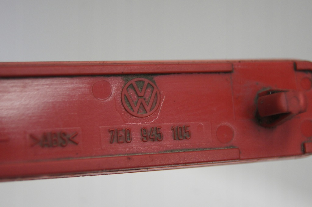 фото №6, Отражатель бампера задняя левый + правый caravelle vw t5