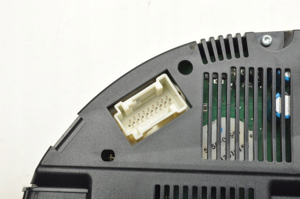 Mercedes w169 2.0 cdi счетчик приборы европа с Разборки