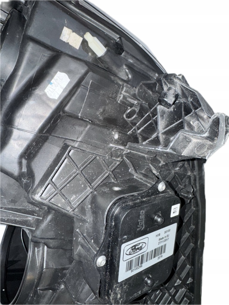 Фара передняя правый  ford kuga mk2 рестайлинг  st ксенон led 90156445 gv41-13d154ef в Украине