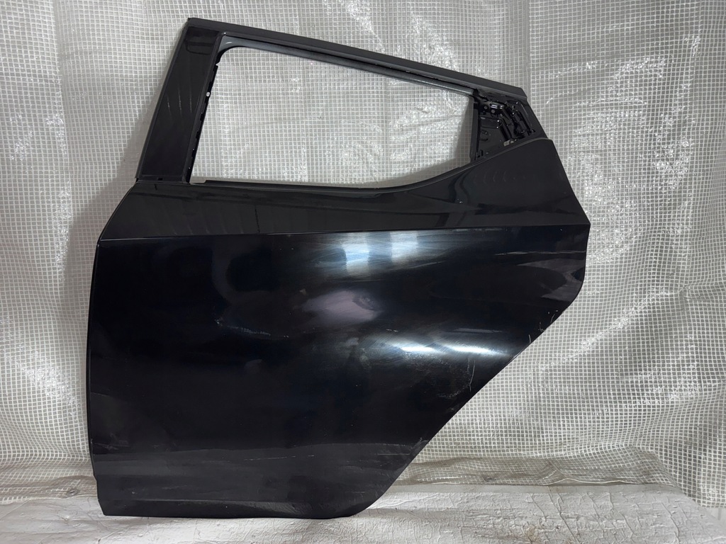 фото №1, Nissan micra k14 левая задние дверь