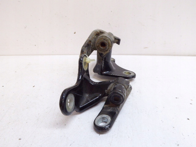 фото №7, Colt vi z30 04-08 петли дверь задняя правый нижний верхний комплект