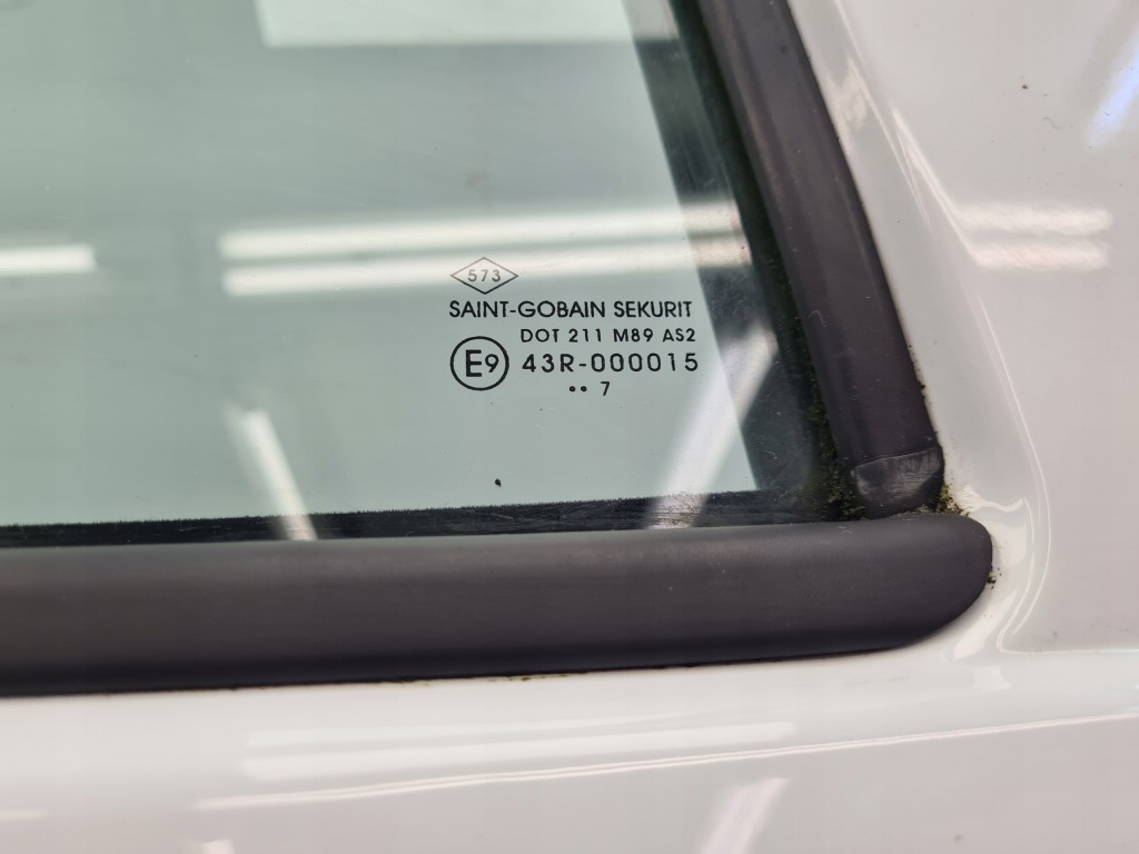 фото №5, Dacia sandero ii двері правий задня dv369