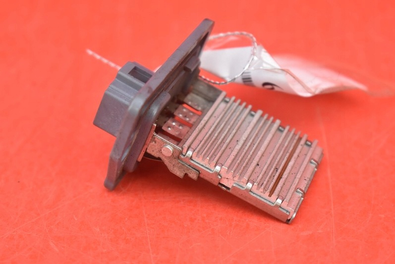 фото №1, Резистор обдув резистор резистор hyundai tucson 1 i 04-09