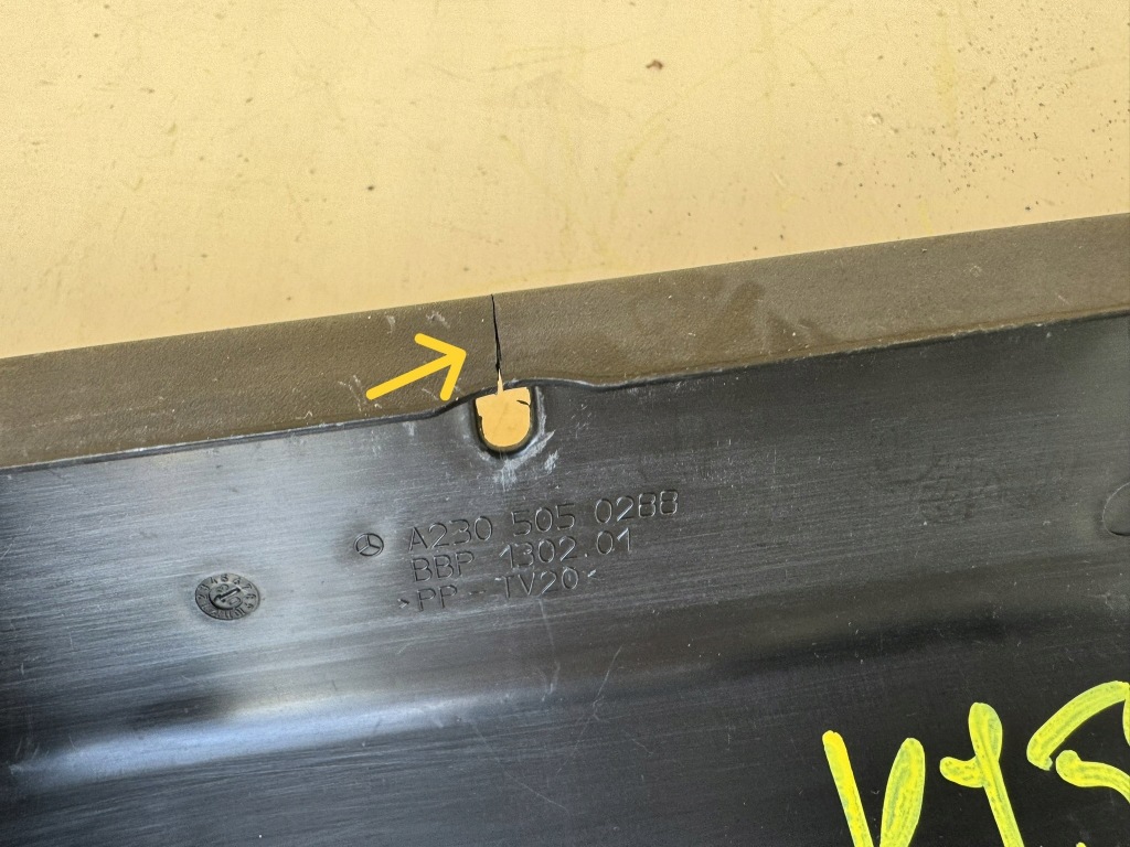 Mercedes sl w230 5 v 01-11r- захист поперечина передній перед a2305050288 Оригінал