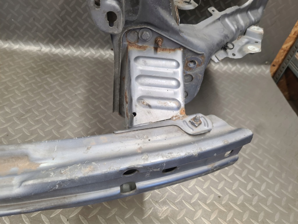 Pas передний усилитель передний балка зона бампера vectra c lift z163 Доставка