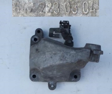 фото №1, Кронштейн двигателя mercedes ml gl w164 r w251 6422230304