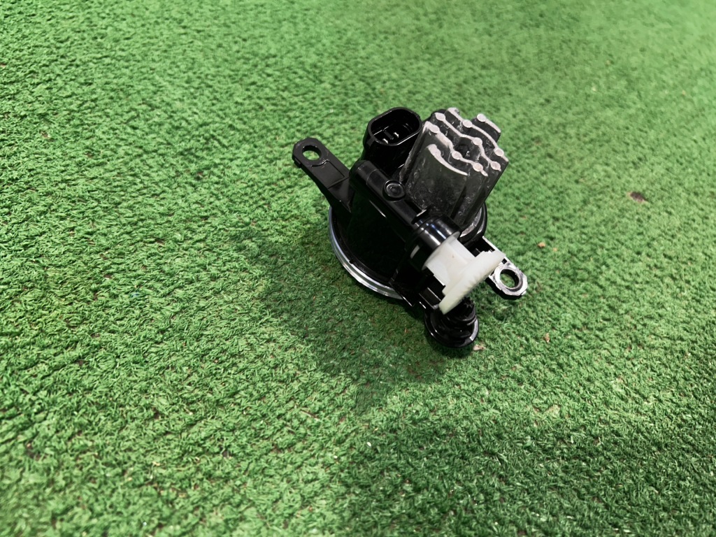 Opel corsa f противотуманная фара led drl левый 13497329 Киев