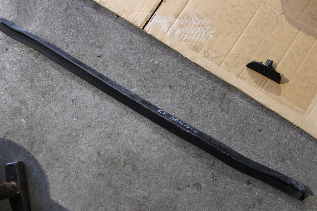 фото №1, Citroen berlingo ii partner lift прокладка дверь боковых левая задняя