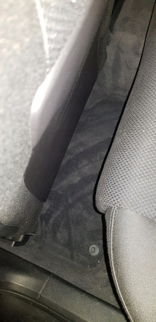 фото №13, Audi a4 b6 a 4 килимок підлога idealna europa