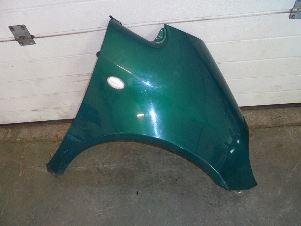 Купити Крила передній правий 282 mercedes klasa a w168