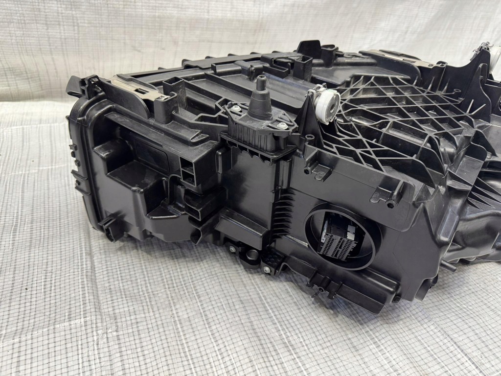 фото №9, Лампа передняя левая laser bmw 7 g11 g12 7946775-07