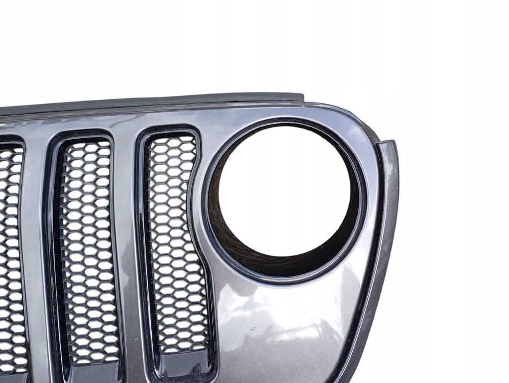 фото №6, Решётка радиатора решётка радиатора jeep wrangler jl sahara bardzo хороший