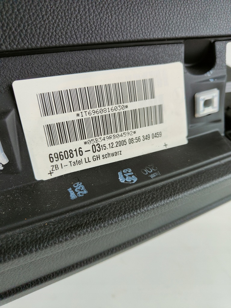 фото №9, Bmw e60 панель приладів приладова запуск стоп cup holdery