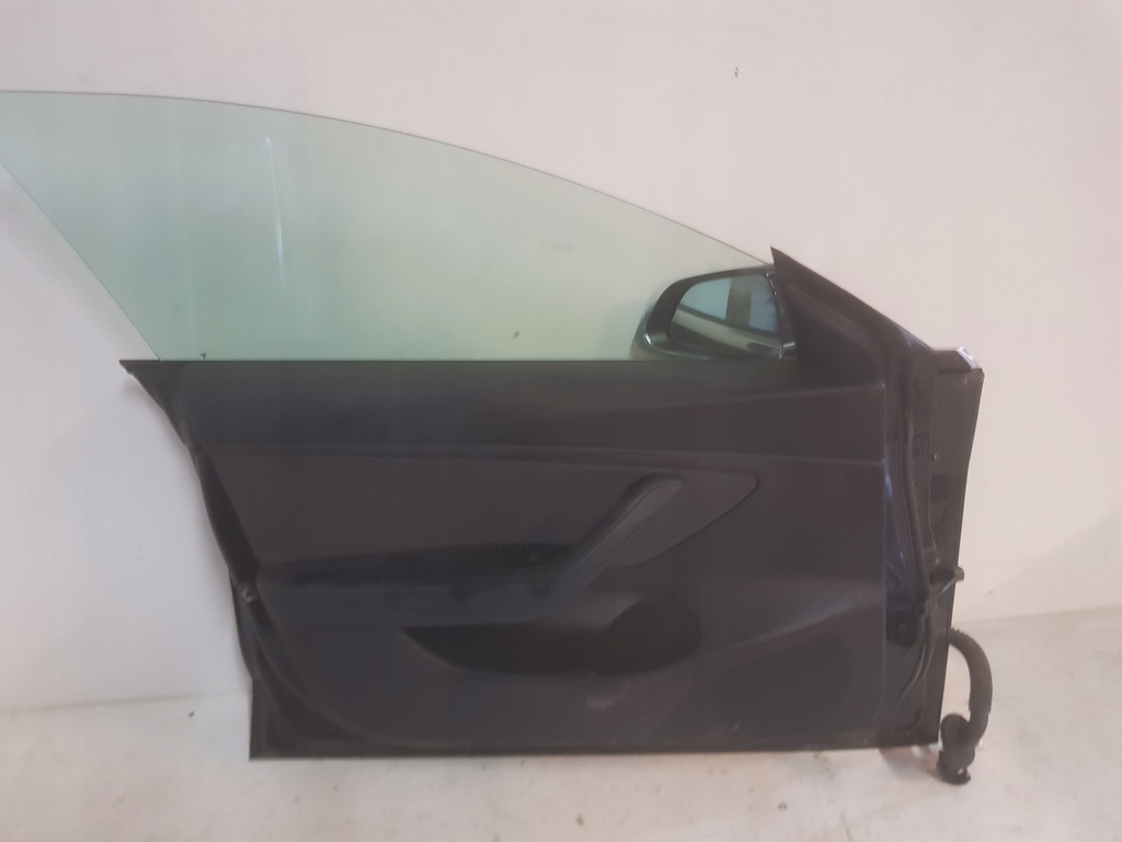 фото №8, Bmw i3 двері перед правий золотий