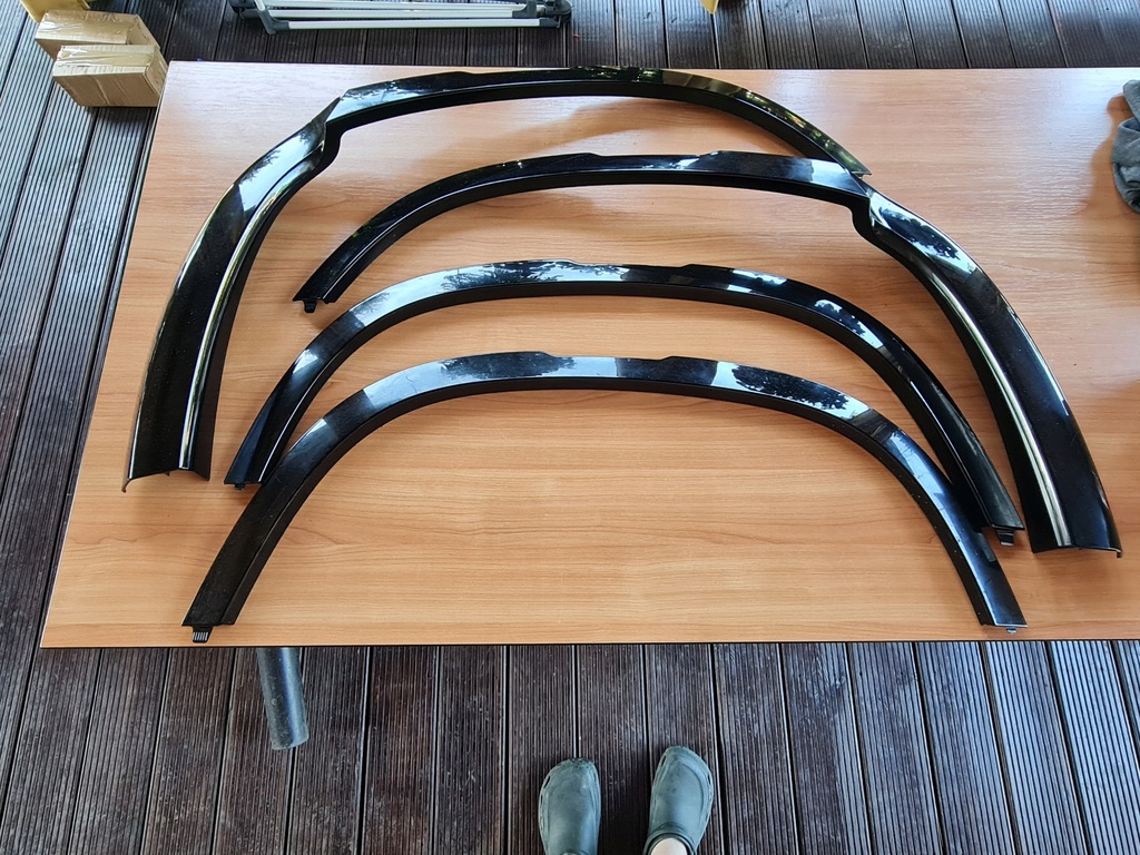 фото №1, Молдинг l крила land rover defender l8b2290e23bb