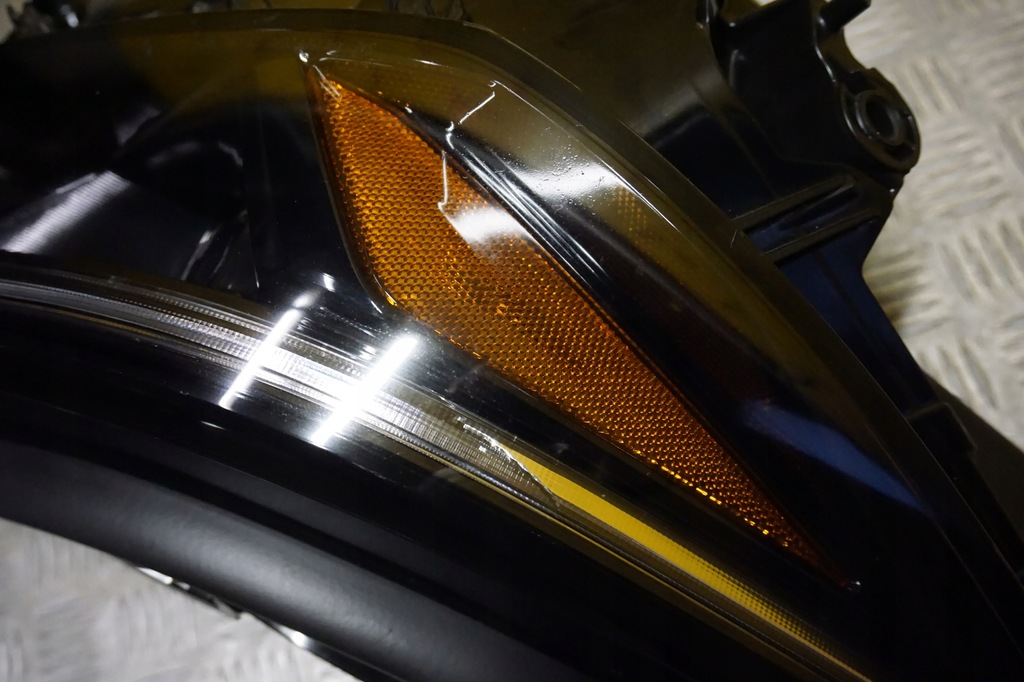 фото №11, Toyota grand highlander 2024 - фара лампа full led права usa