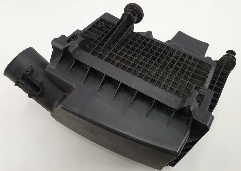 фото №2, Корпус фільтра freelander ii 2.2 td4 6g92-9600-bf