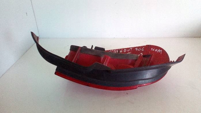 фото №6, Лампа права задня kombi peugeot 306 2003r.