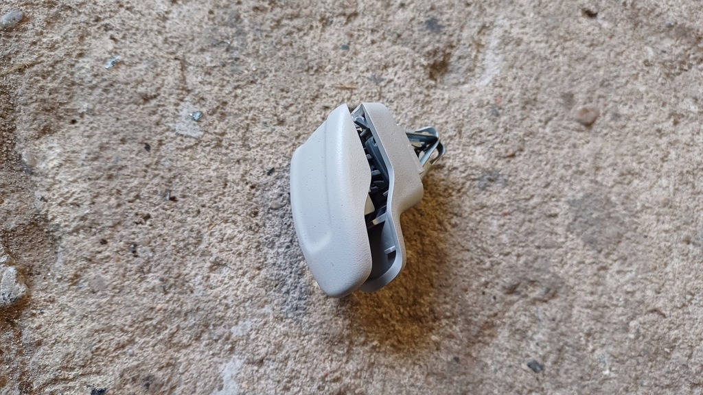 фото №1, Citroen c4 cactus кронштейн козырёк защита