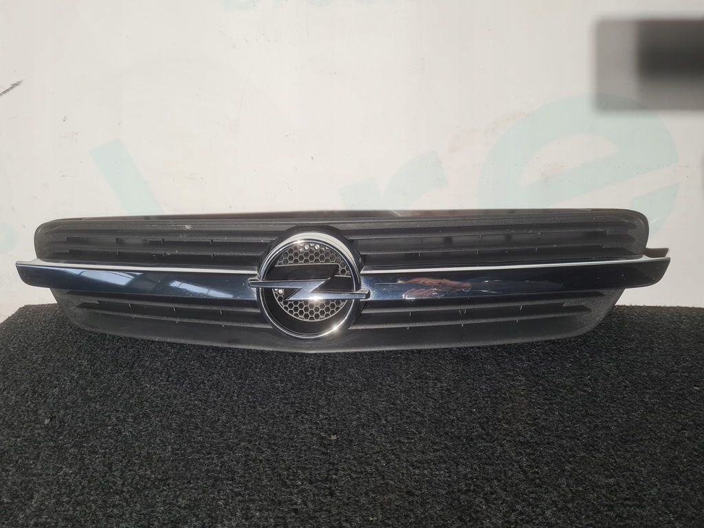 фото №1, Решётка радиатора решётка радиатора 13117843 opel meriva a 04r