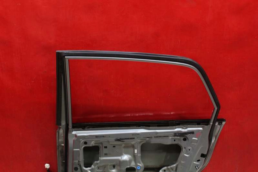 фото №11, Двері праве задня задні k36g nissan tiida 1 i sedan 04-08
