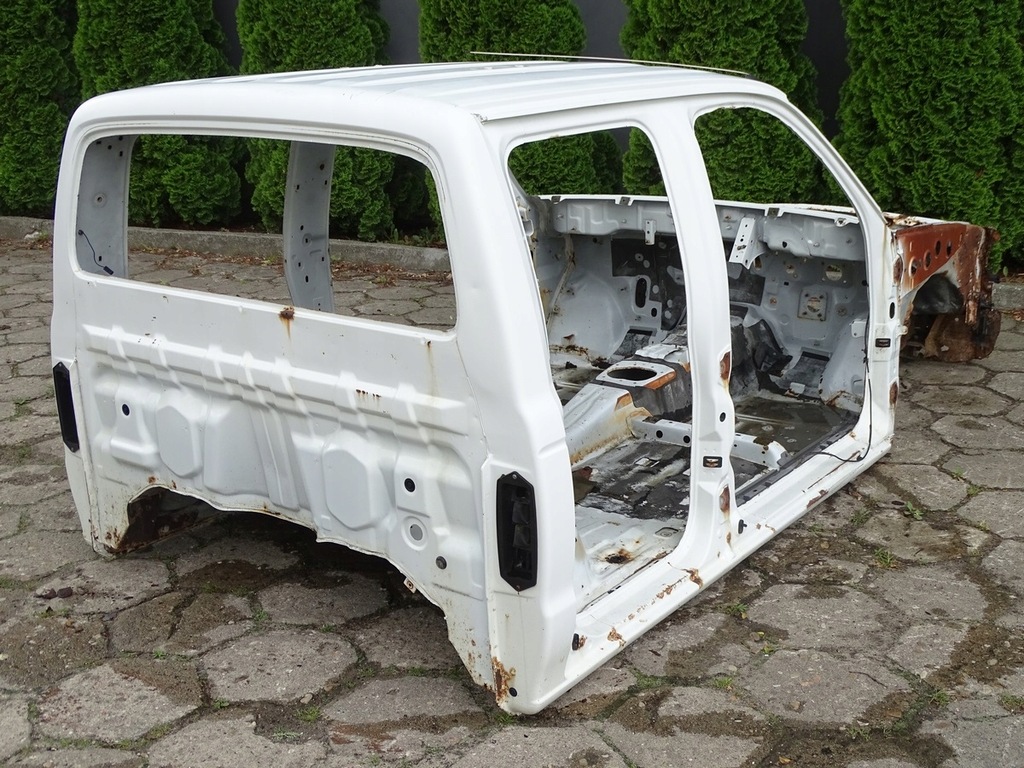фото №1, Ford ranger ii mazda b2500 98-06 чверть правий задня 4d блок двигуна c