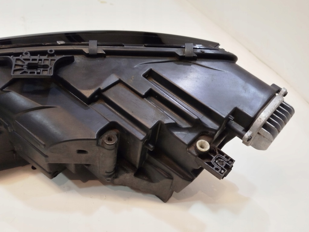 фото №7, Лампа правий перед audi a4 b9 8w full led 8w0941034a , справна , idealna !