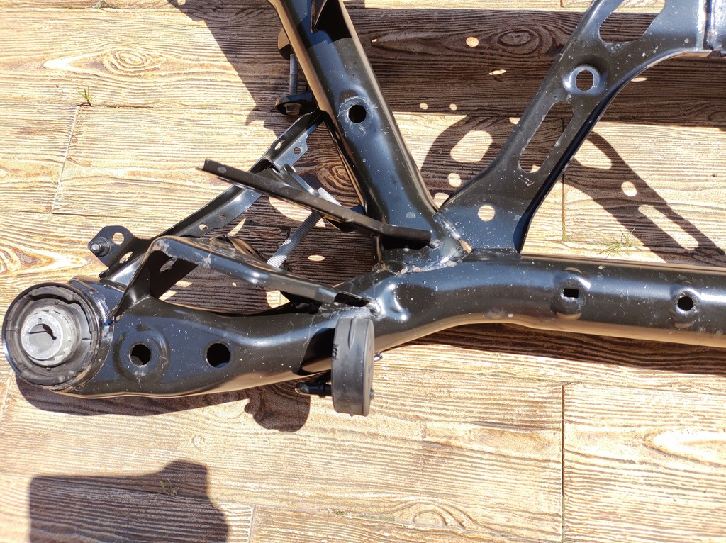 фото №7, Volvo v60 18r- підрамник підрамник задня